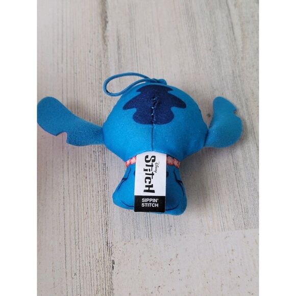 McDonald's sippin' Stitch Lilo coconut keychain plush toy figure - Picture 4 of 4